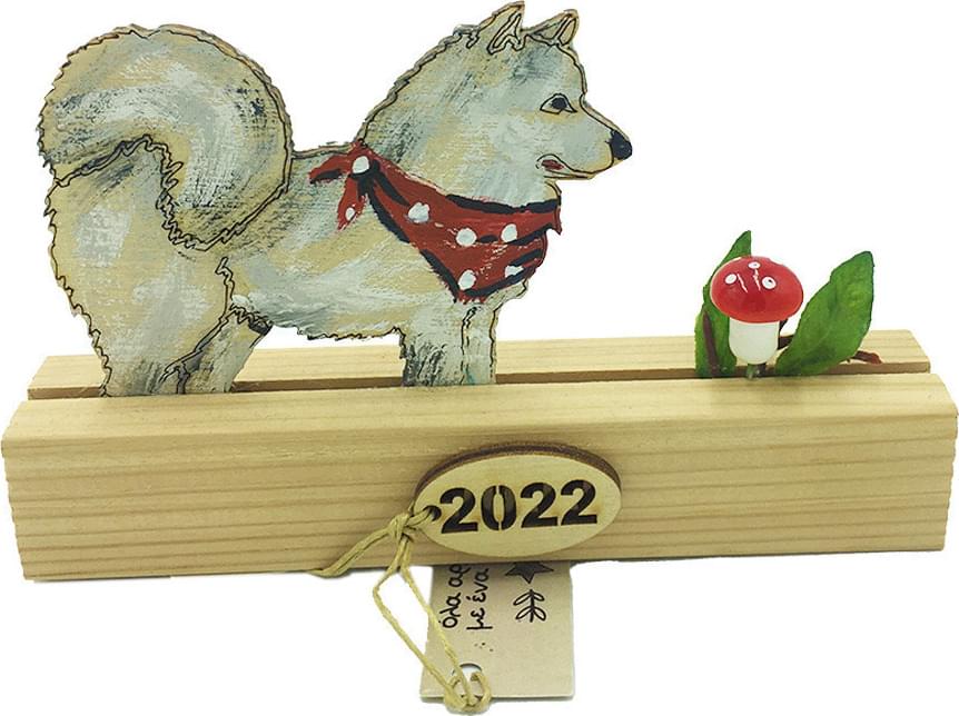 Μαργαρίτα Καζή Γούρι Akita inu σε βάση ξύλινο 16x3x11.5